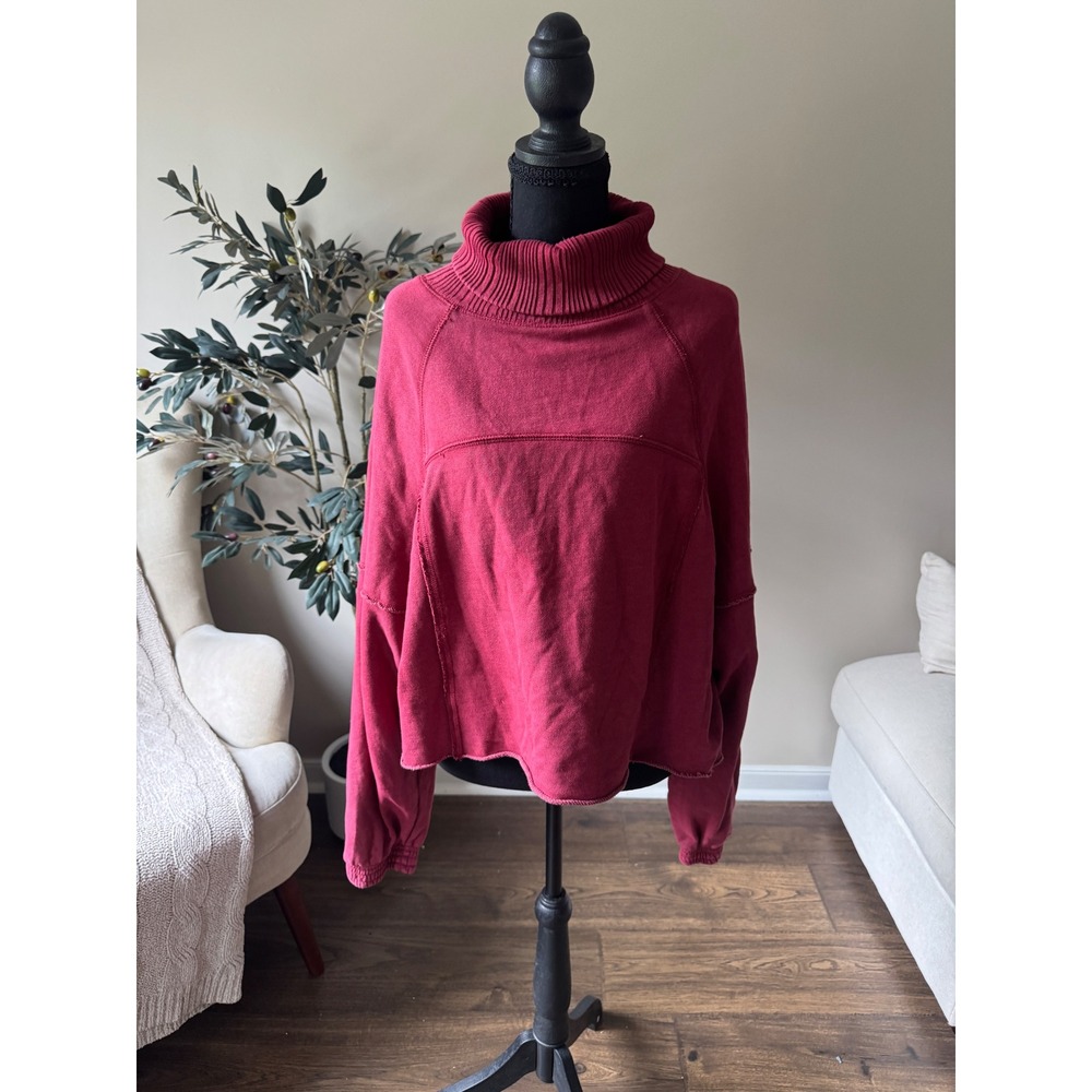 Aerie Burgundy Red Turtleneck Cropped Sweatshirt Raw Hem Oversized M/L